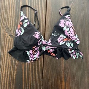 Maaji swim top never worn